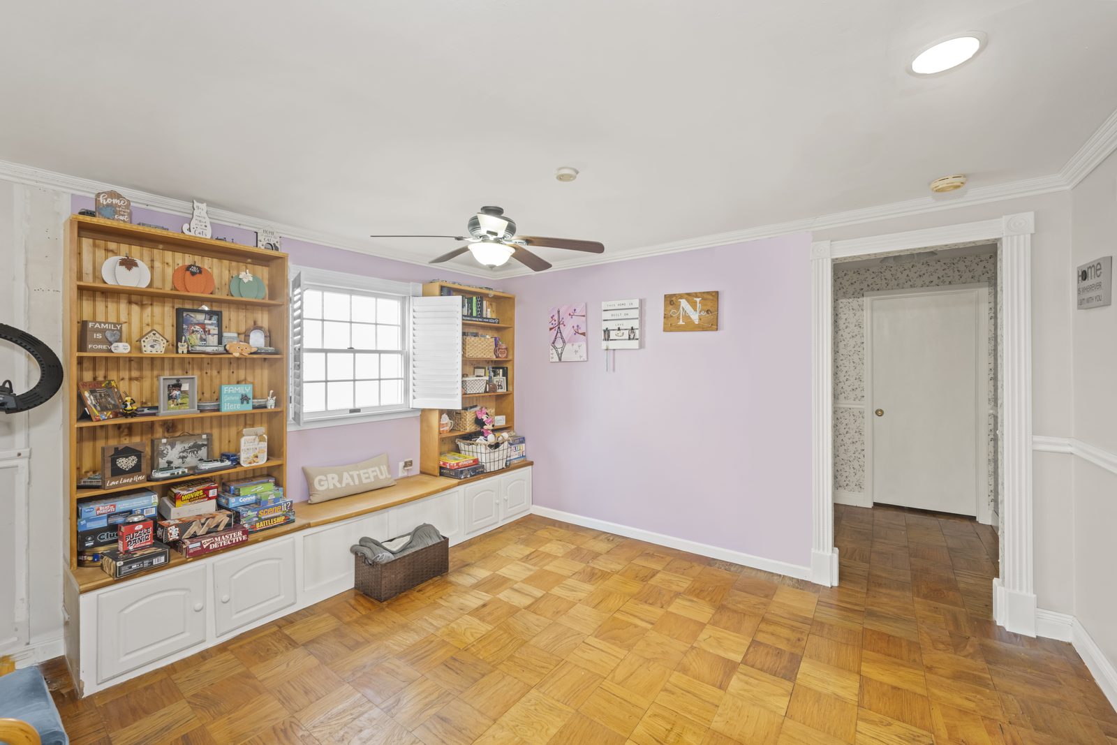 98 Figurea Ave, Eltingville, Staten Island, interior