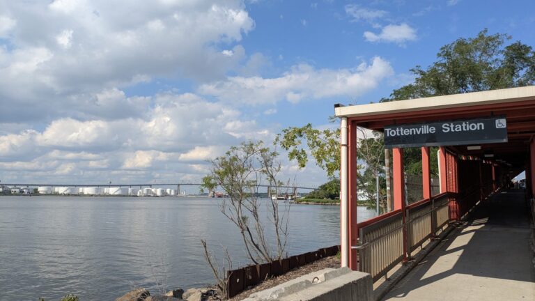 Covered walkway at Tottenville station, the southernmost station in New York State