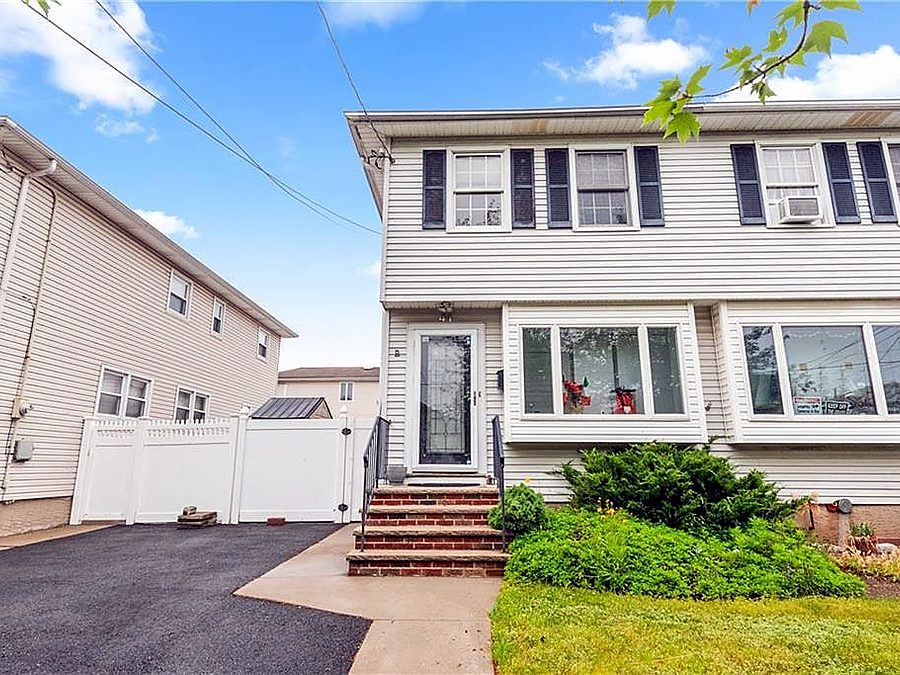 41 Bent St, Staten Island, NY