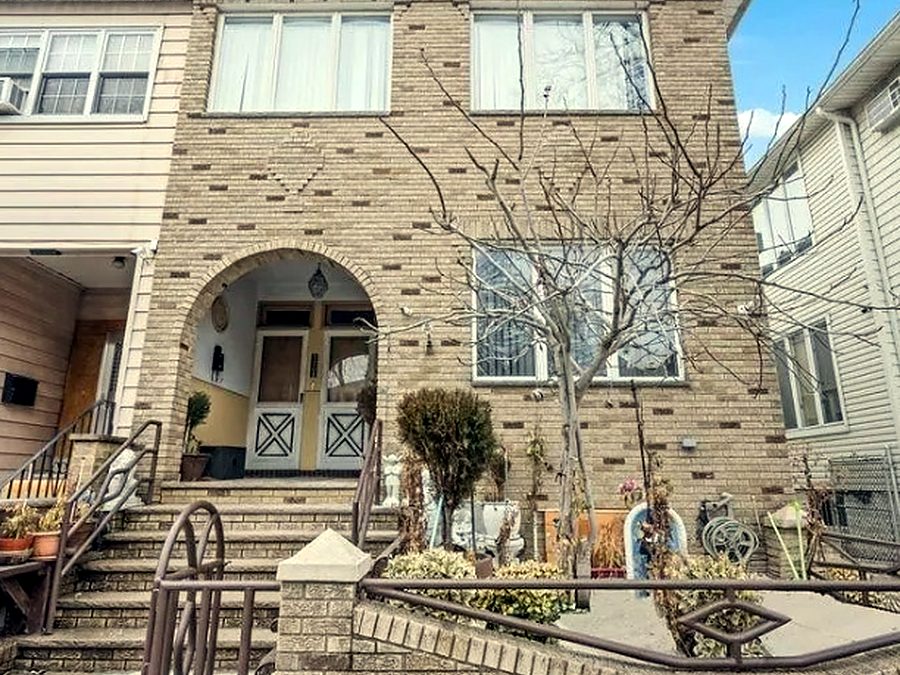 7308 19th Ave, Brooklyn, NY